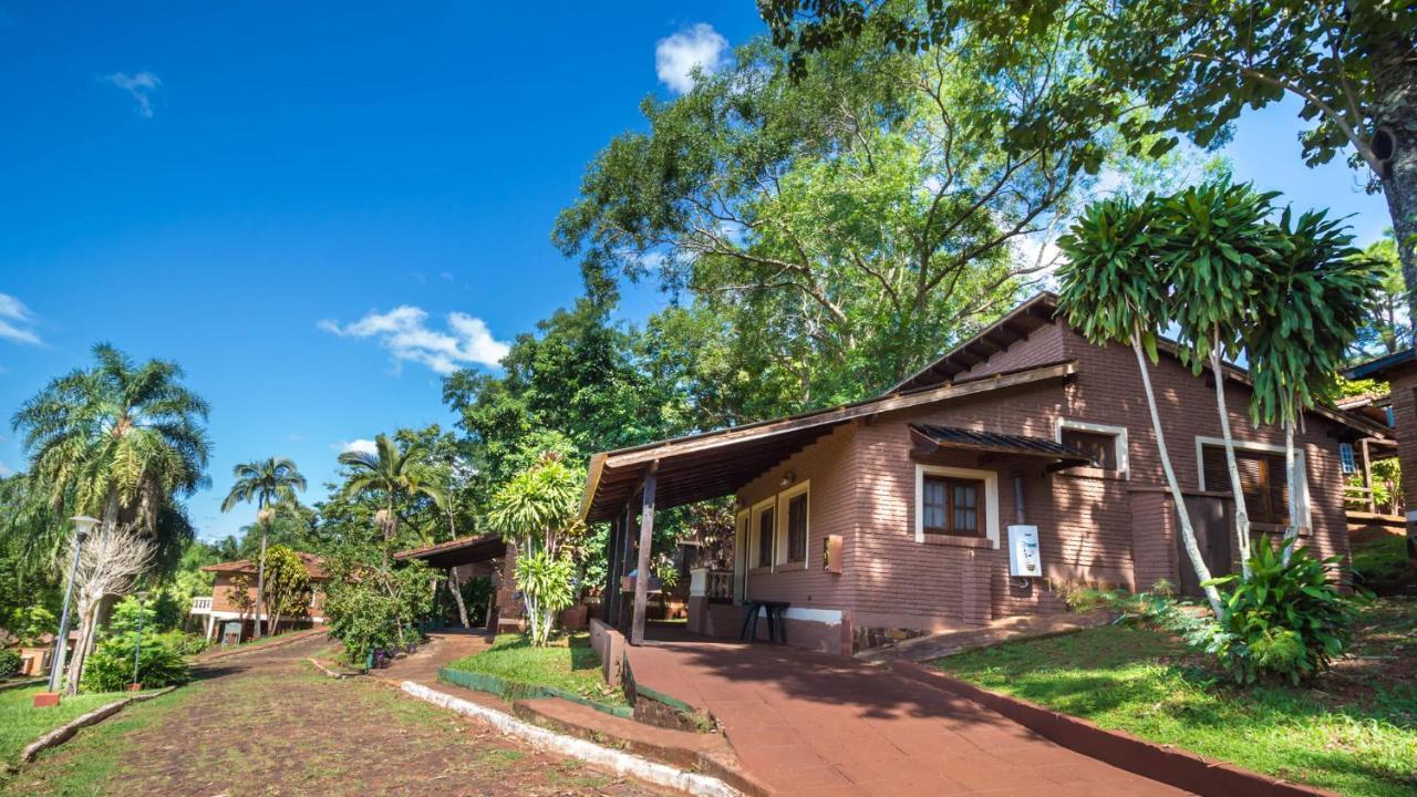 פוארטו איגואסו Pirayu Lodge Resort מראה חיצוני תמונה
