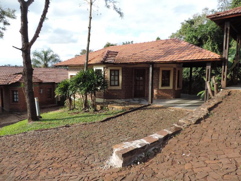 פוארטו איגואסו Pirayu Lodge Resort מראה חיצוני תמונה